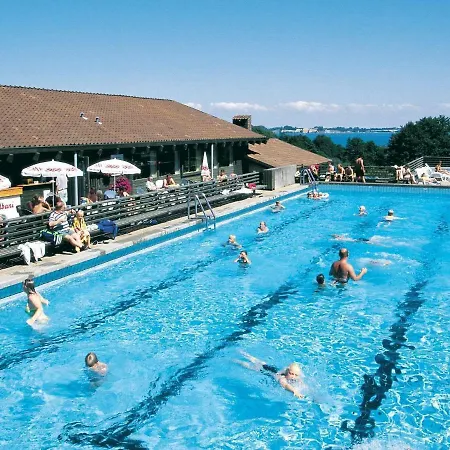 6 Person Holiday On A In בית נופש אבנרה